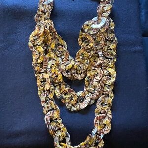 Sassy Jones Multitone Tortoiseshell Chain Necklace in Brown and Amber